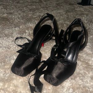 Elegant Black Satin Women's Shoes